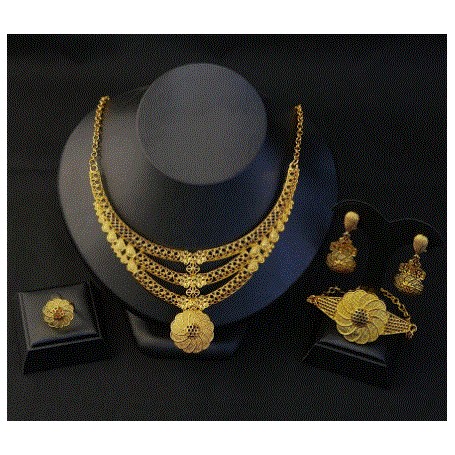 Ensemble de bijoux plaqué or 24k